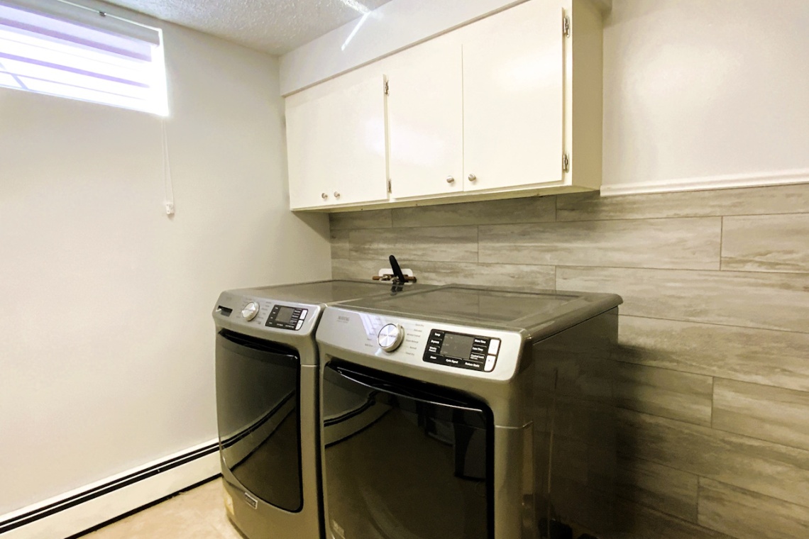 Edmundston, (N.-B.) E3V 1P5, ,Résidentiel,À vendre,1421