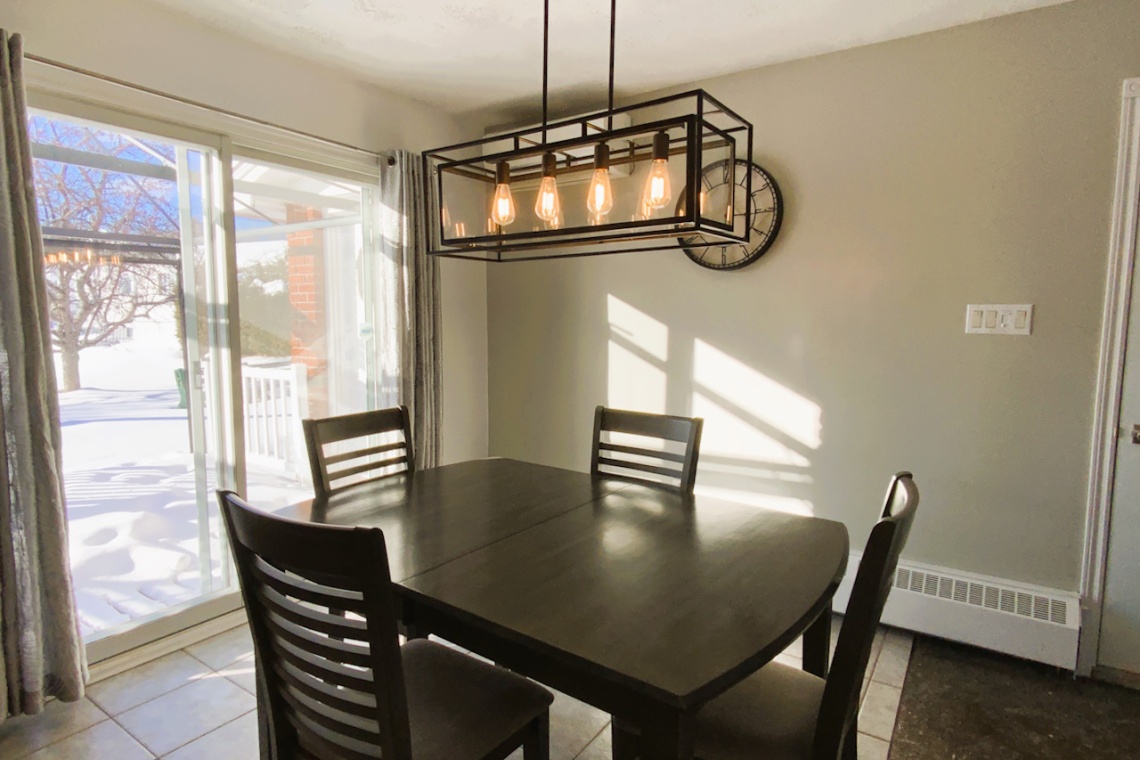 Edmundston, (N.-B.) E3V 1P5, ,Résidentiel,À vendre,1421