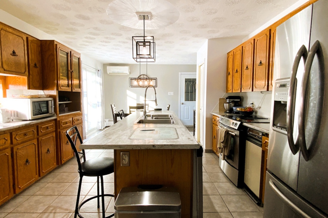 Edmundston, (N.-B.) E3V 1P5, ,Résidentiel,À vendre,1421
