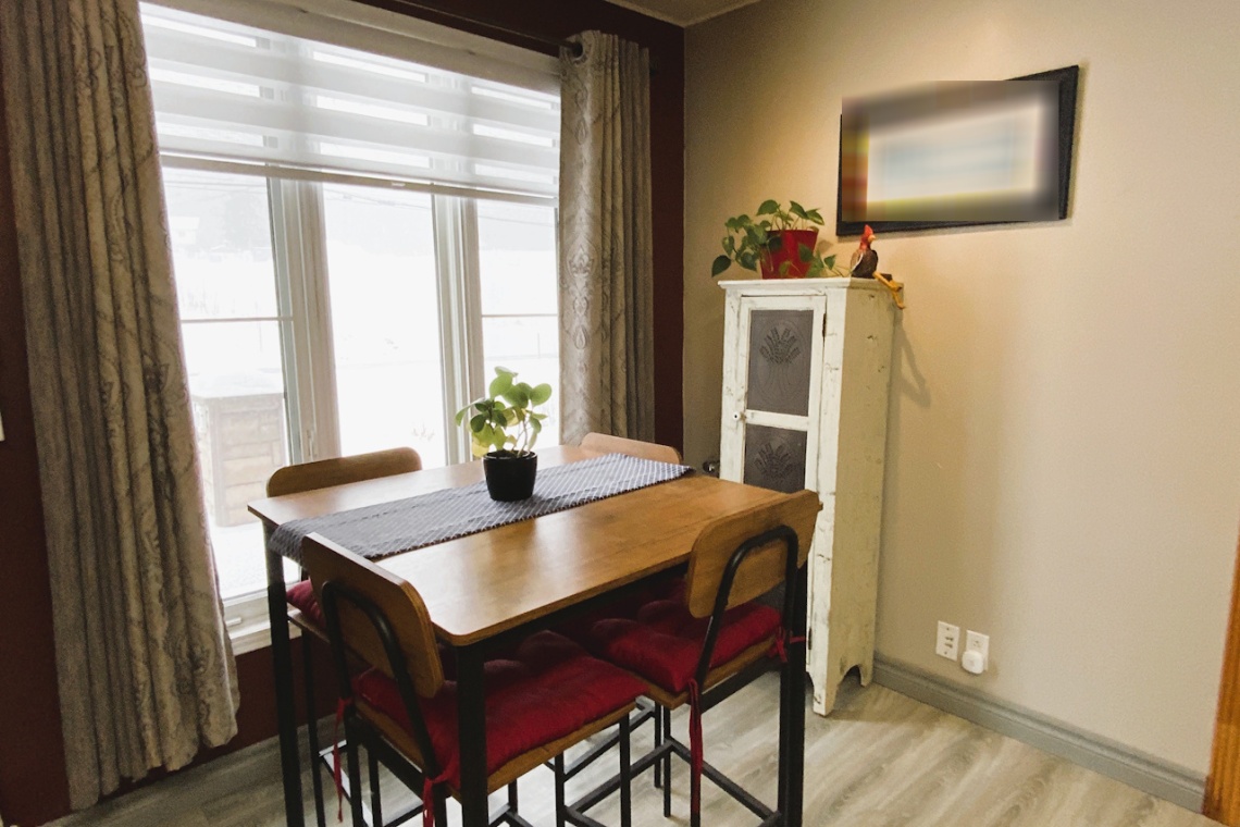 Edmundston, (N.-B.) E3V 3X1, ,Résidentiel,À vendre,1423