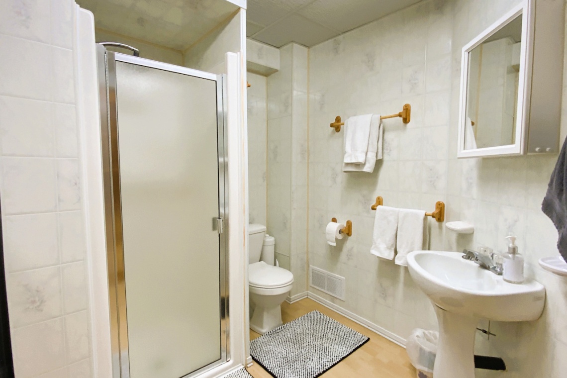 Edmundston, (N.-B.) E3V 3X1, ,Résidentiel,À vendre,1423