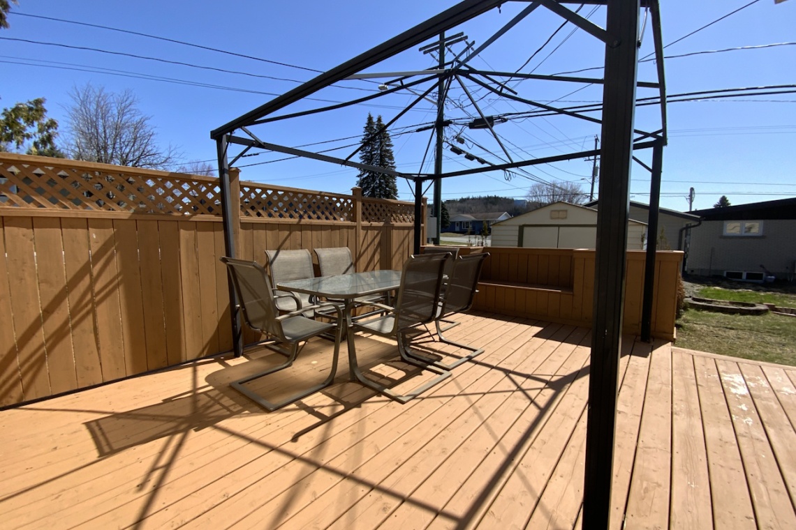 Edmundston, (N.-B.) E3V 3J6, ,Résidentiel,À vendre,1427