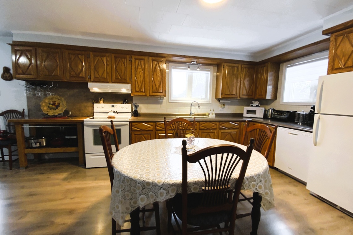 Edmundston, (N.-B.) E3V 1P5, ,Résidentiel,À vendre,1428