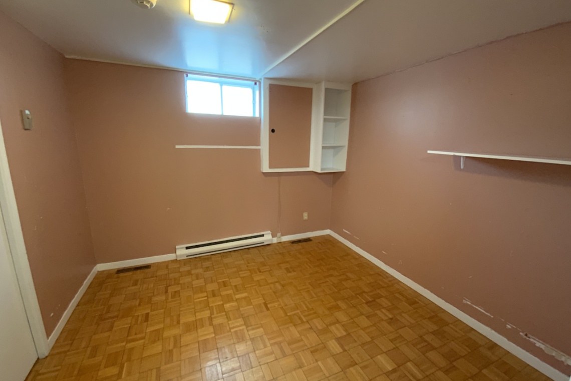 Edmundston, (N.-B.) E3V 1P4, ,Résidentiel,À vendre,1437