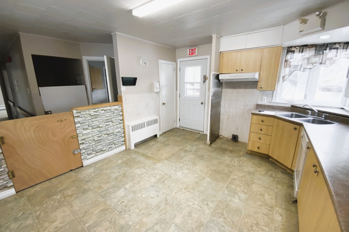 Edmundston, (N.-B.) E3V 1P4, ,Résidentiel,À vendre,1437