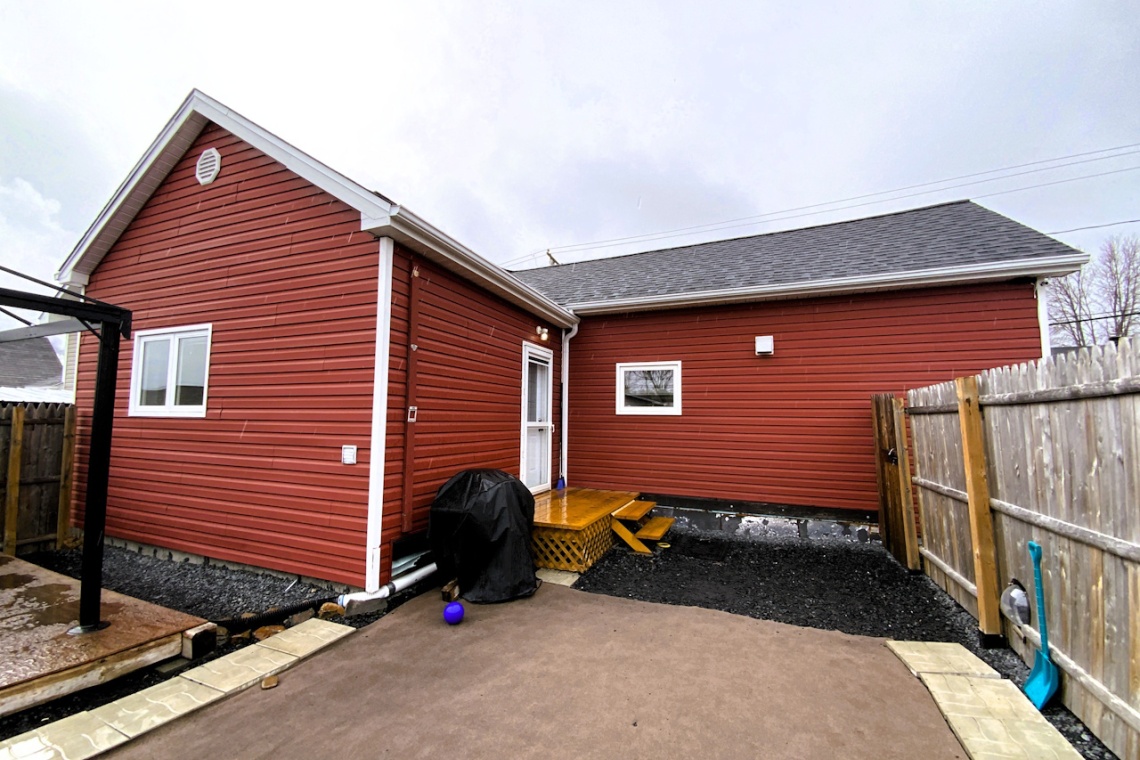 Edmundston, (N.-B.) E3V 2W1, ,Résidentiel,À vendre,1443