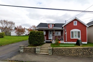 Edmundston, (N.-B.) E3V 2W1, ,Résidentiel,À vendre,1443