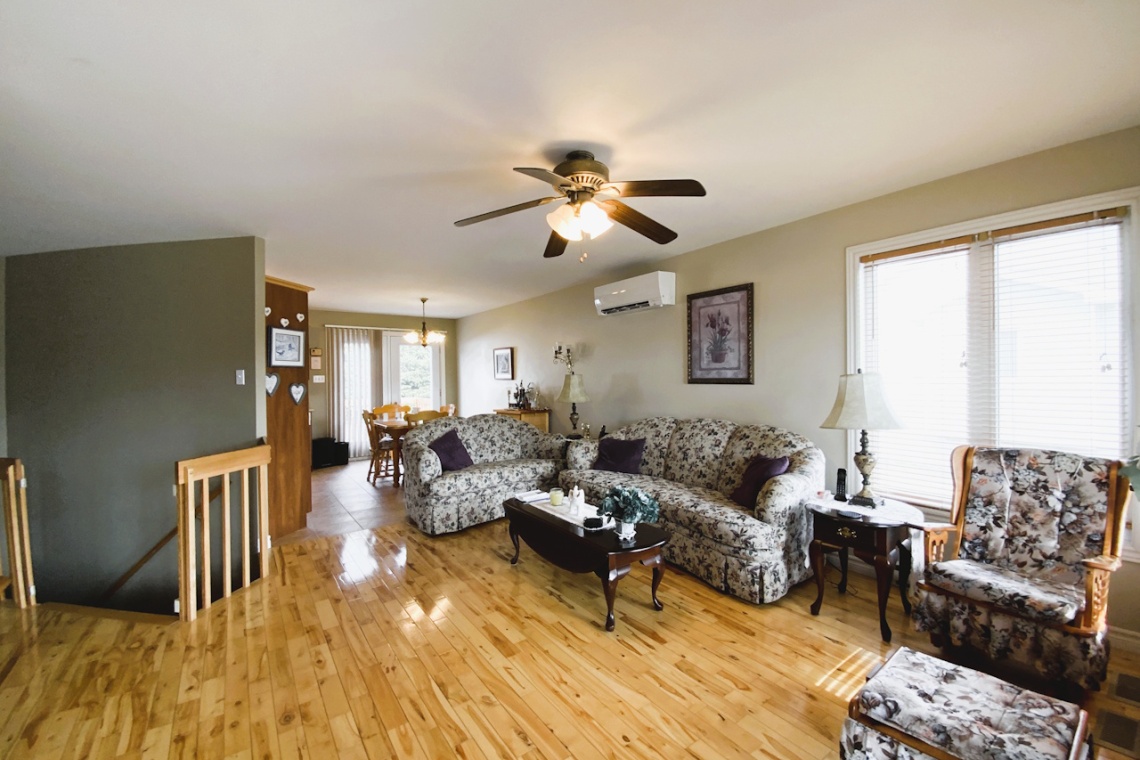 Edmundston, N.B. E3V 5A7, ,Résidentiel,À vendre,1446