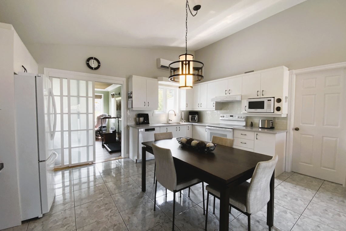 Edmundston, (N.-B.) E3V 4C7, ,Résidentiel,À vendre,1449