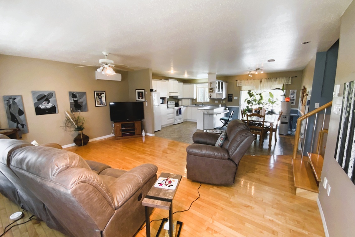 Edmundston, (N.-B.) E3V 4B8, ,Résidentiel,À vendre,1453