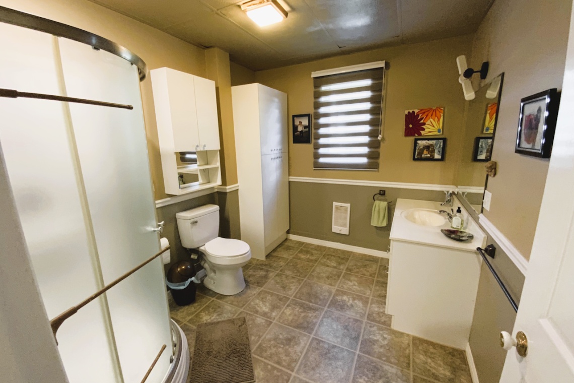 Edmundston, (N.-B.) E3V 4B8, ,Résidentiel,À vendre,1453