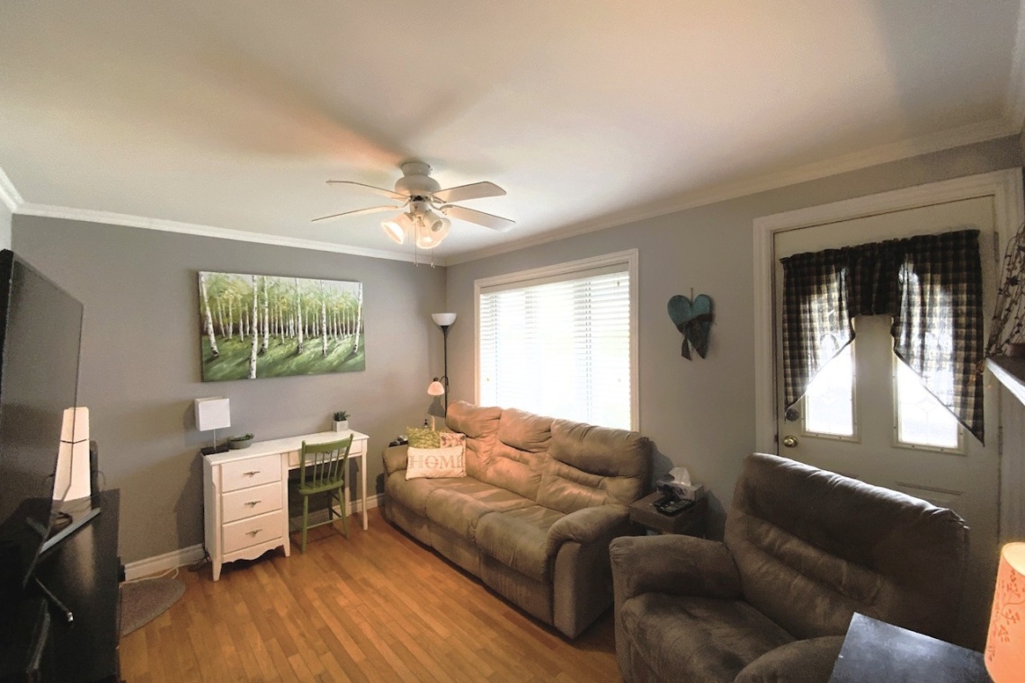 Edmundston, (N.-B.) E3V 2V3, ,Résidentiel,À vendre,1456