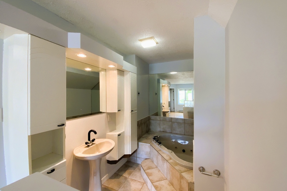 Edmundston, (N.-B.) E3V 4Z1, ,Résidentiel,À vendre,1457