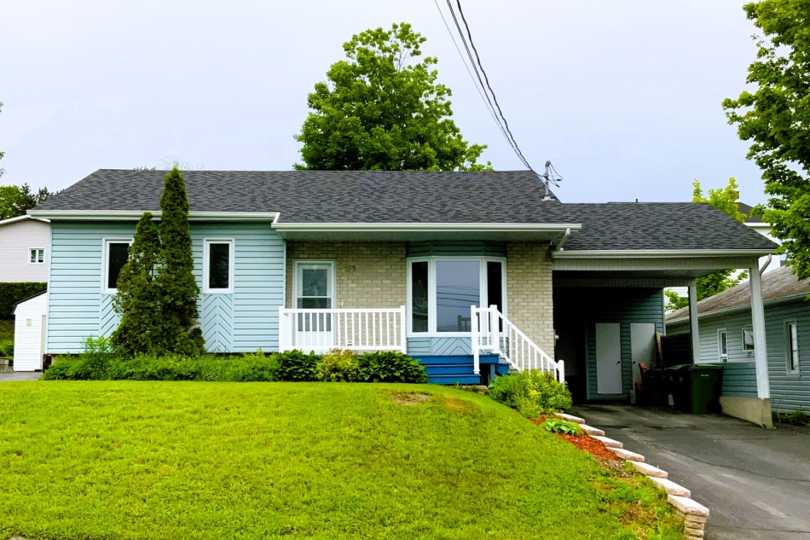 Edmundston, (N.-B.) E3V2Y2, ,Résidentiel,À vendre,1469