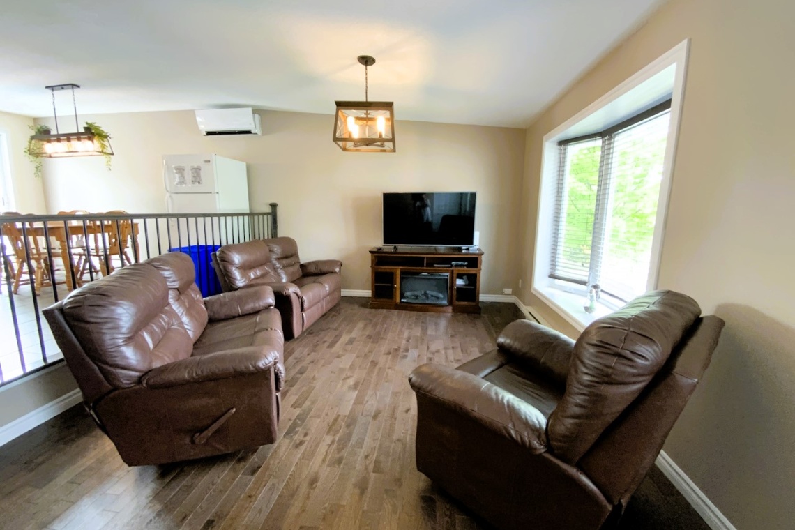 Edmundston, (N.-B.) E3V2Y2, ,Résidentiel,À vendre,1469