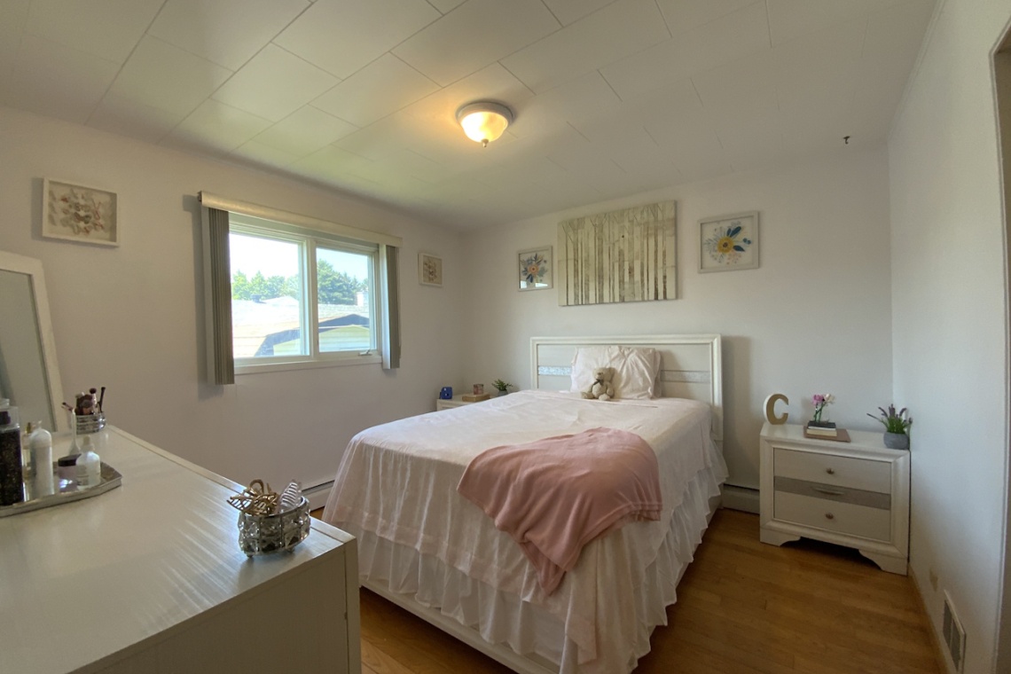 Edmundston, (N.-B.) E3V 3C2, ,Résidentiel,À vendre,1478