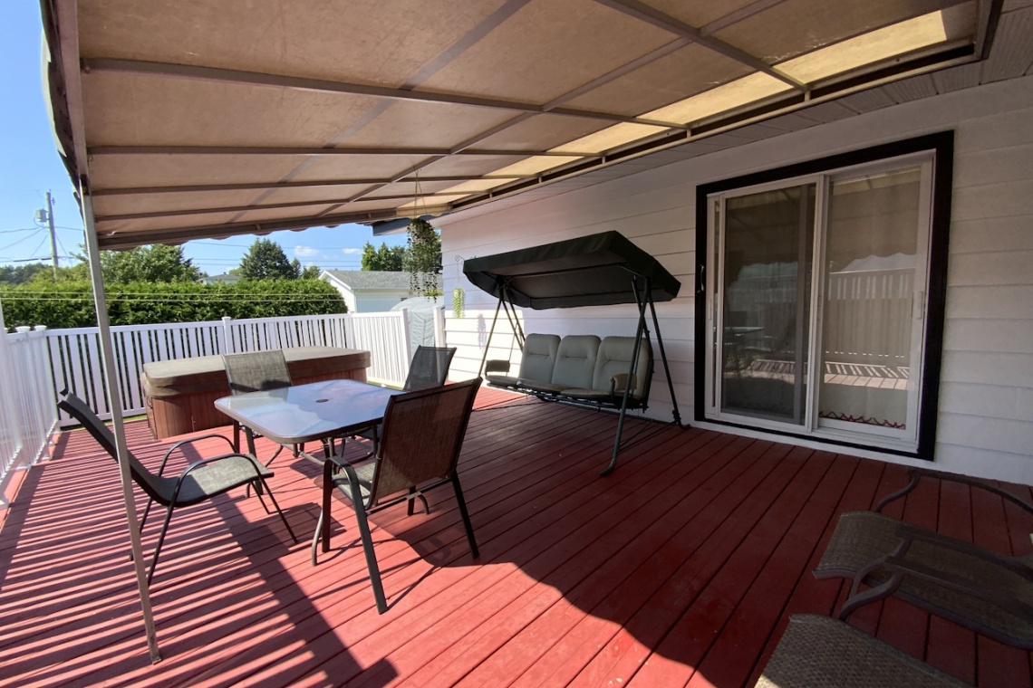 Edmundston, (N.-B.) E3V 3C2, ,Résidentiel,À vendre,1478