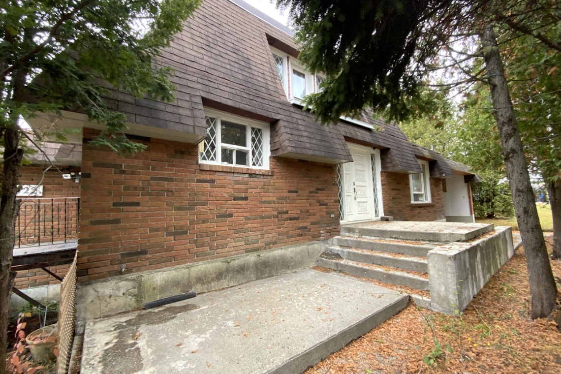 Edmundston, (N.-B.) E3V 3X3, ,Résidentiel,À vendre,1489