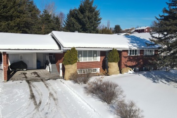 Edmundston, (N.-B.) E3V 3V3, ,Résidentiel,À vendre,1514