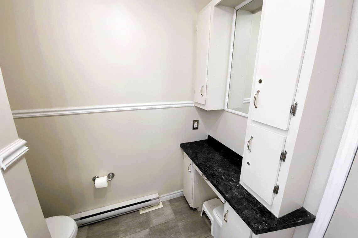 Edmundston, (N.-B.) E3V 4R2, ,Résidentiel,À vendre,1516