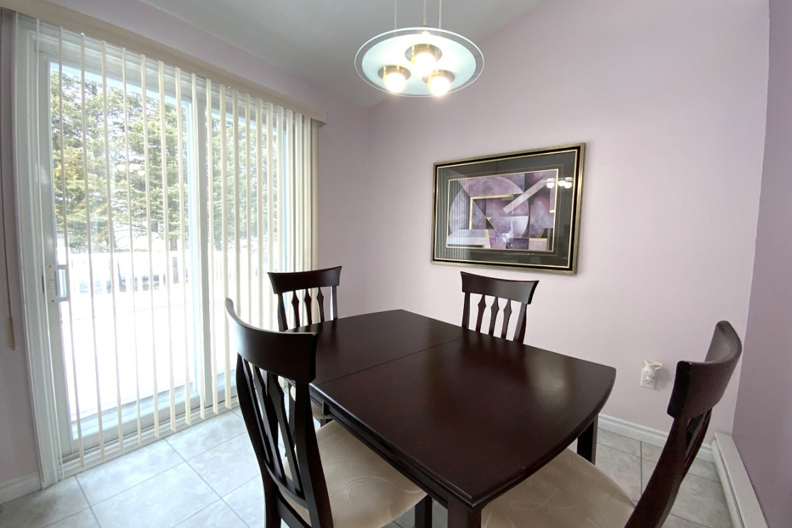 Edmundston, (N.-B.) E3V 4Y7, ,Résidentiel,À vendre,1519