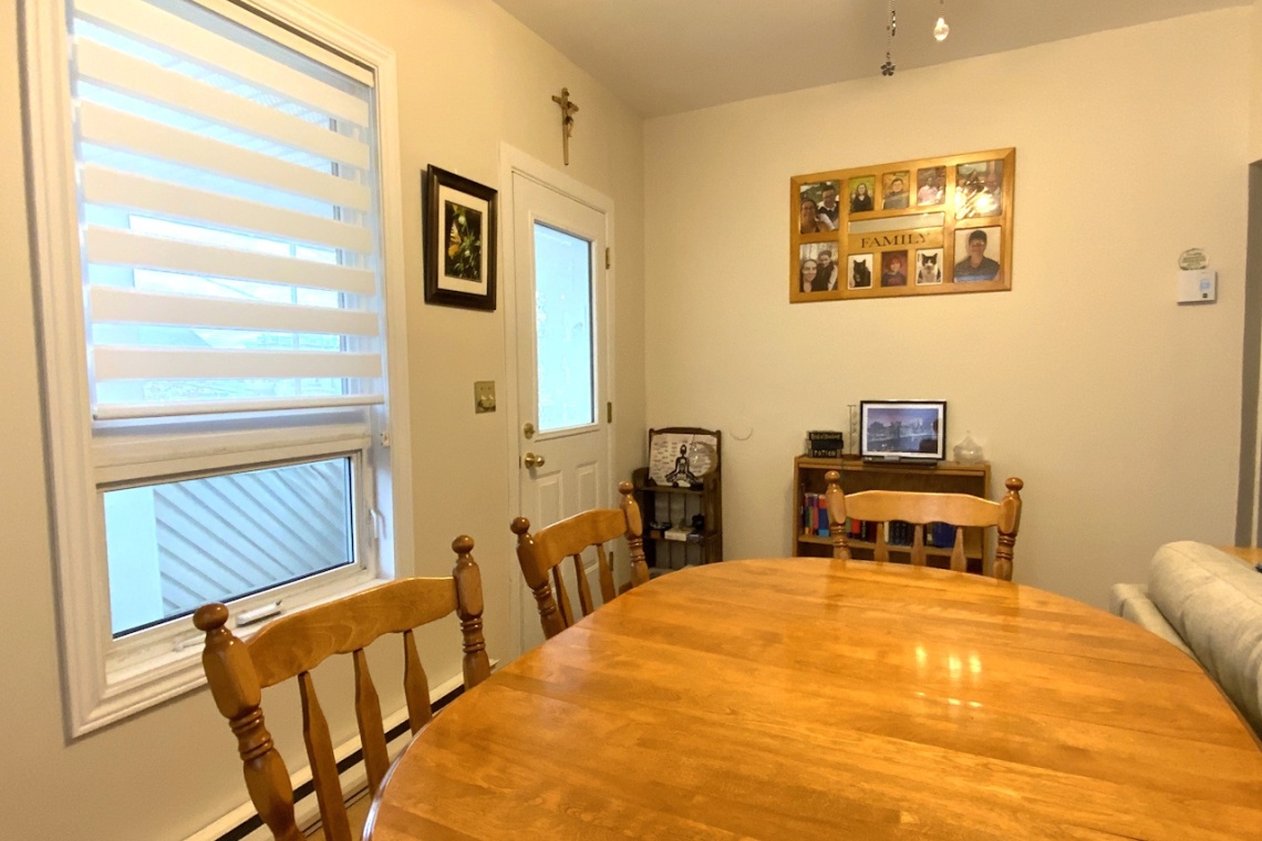Edmundston, (N.-B.) E3V 1S6, ,Résidentiel,À vendre,1536