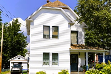 Edmundston, (N.-B.) E3V 1Y6, 2 Bedrooms Bedrooms, ,1 BathroomBathrooms,Residential,For sale