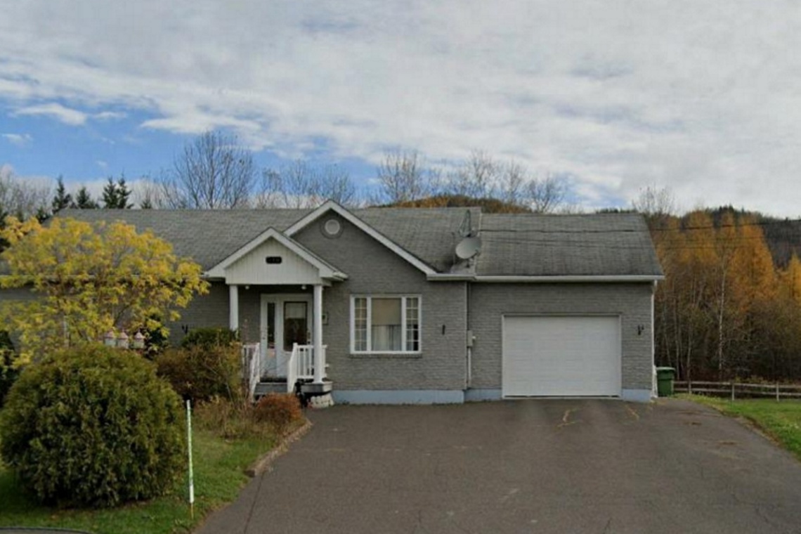 Extérieur / Exterior