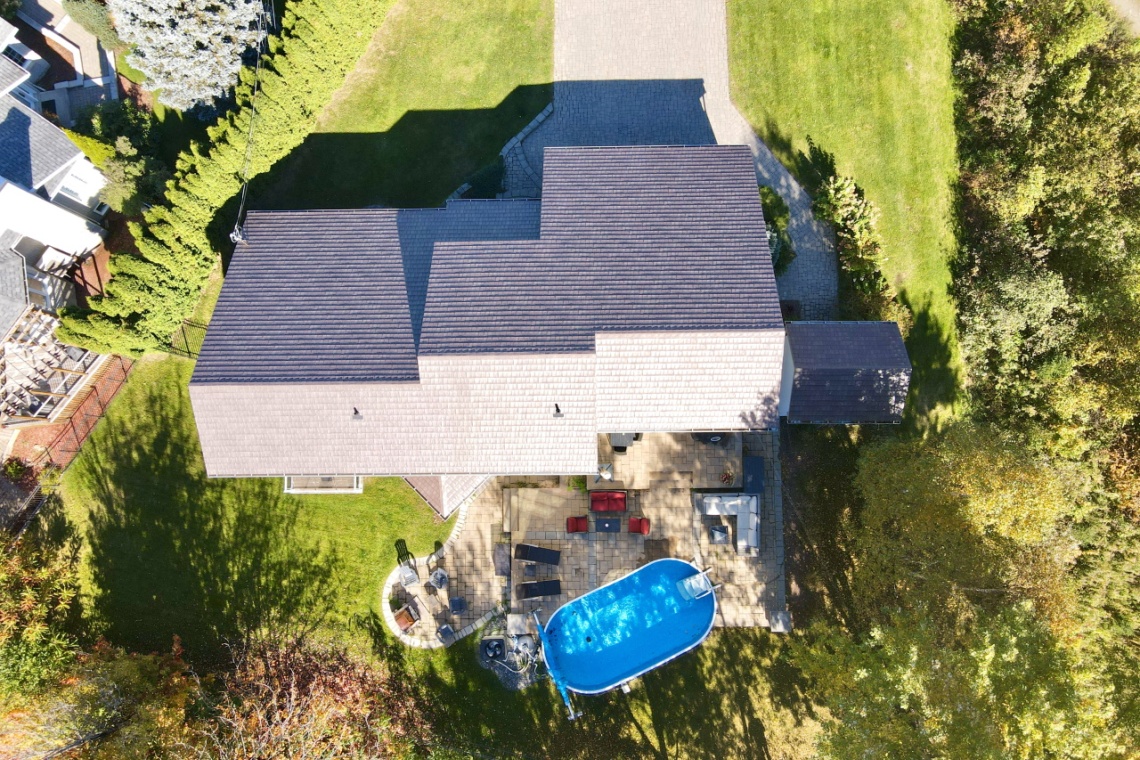 Edmundston, (N.-B.) E3V 4K9, ,Résidentiel,À vendre,1203
