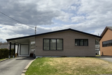 Edmundston, N.B. E3V 3C2, ,Résidentiel,À vendre,1224