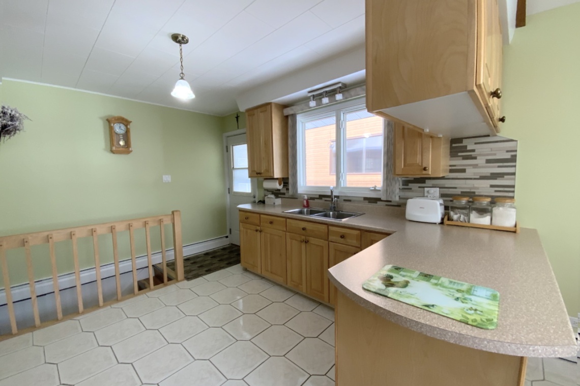 Edmundston, N.B. E3V 3C2, ,Résidentiel,À vendre,1224