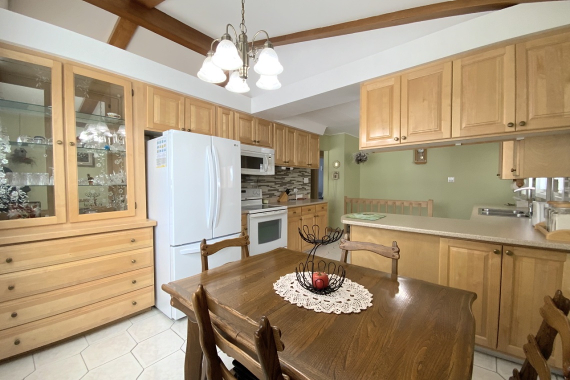 Edmundston, N.B. E3V 3C2, ,Résidentiel,À vendre,1224