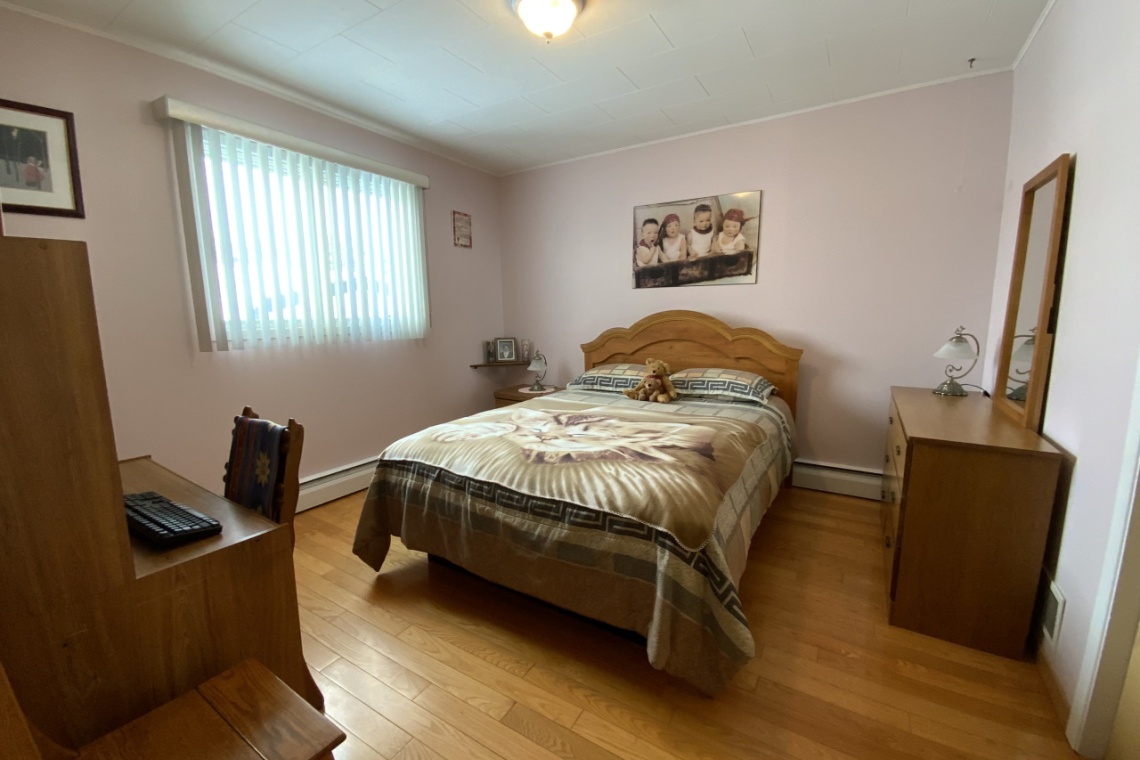Edmundston, N.B. E3V 3C2, ,Résidentiel,À vendre,1224