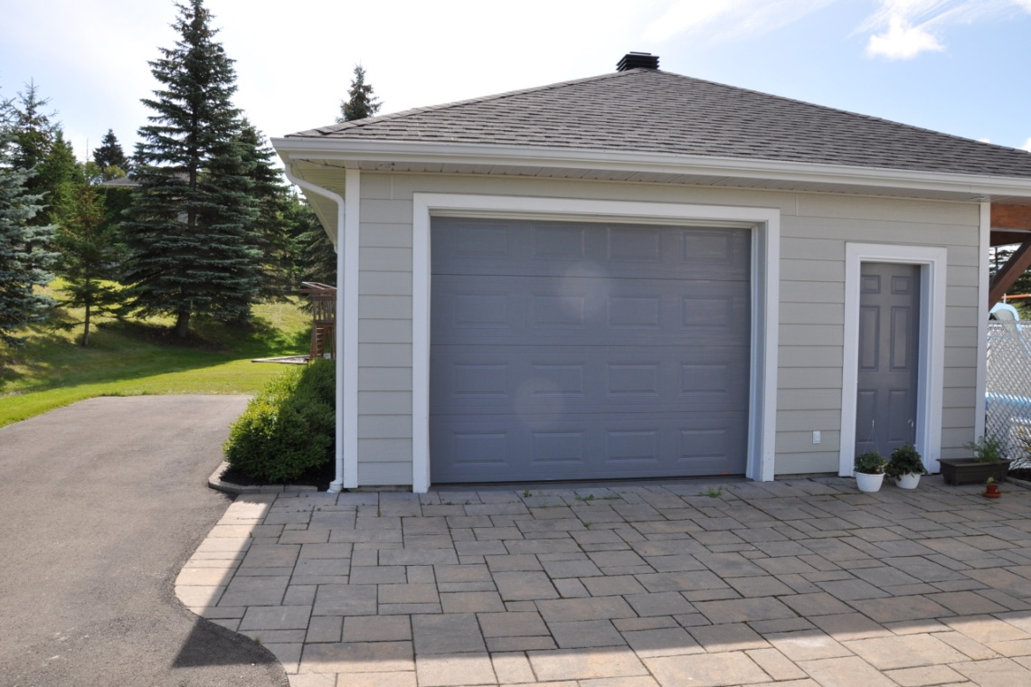 Edmundston, (N.-B.) E3V 4A2, ,Résidentiel,À vendre,1225
