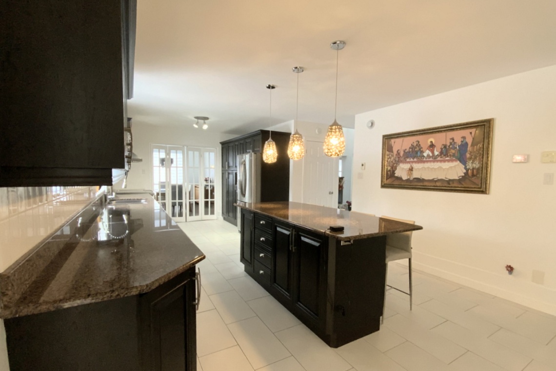 Edmundston, (N.-B.) E3V 4A2, ,Résidentiel,À vendre,1225