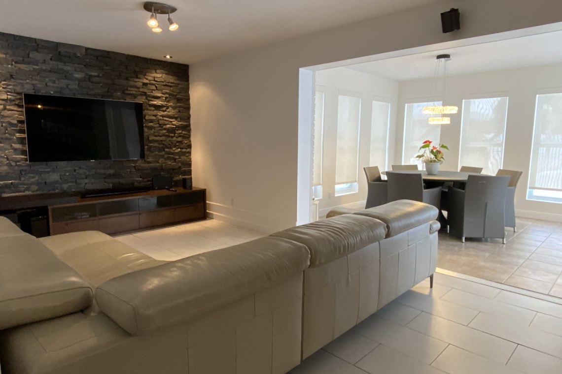 Edmundston, (N.-B.) E3V 4A2, ,Résidentiel,À vendre,1225