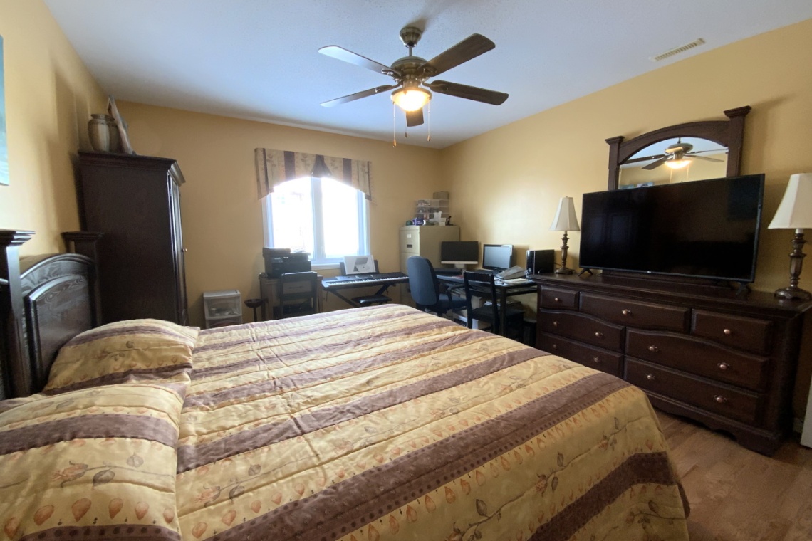 Edmundston, (N.-B.) E3V 5C6, ,Résidentiel,À vendre,1227