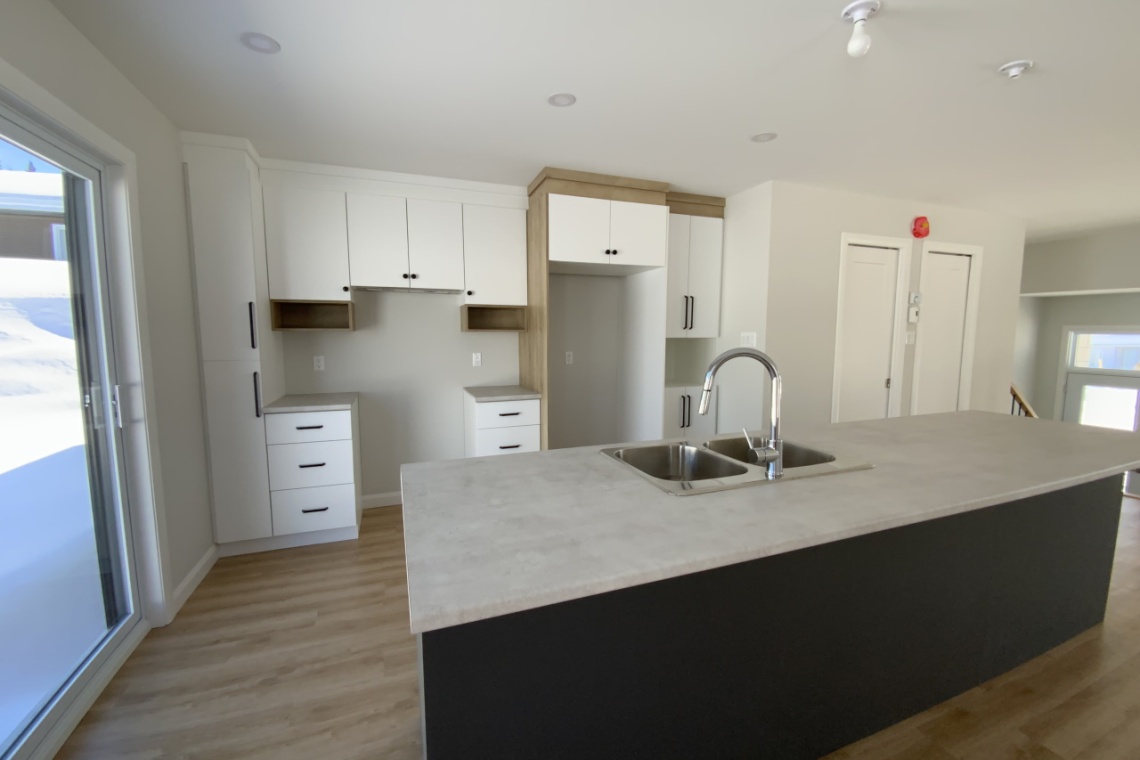 Edmundston, N.B. E3V 4A1, ,Résidentiel,À vendre,1233