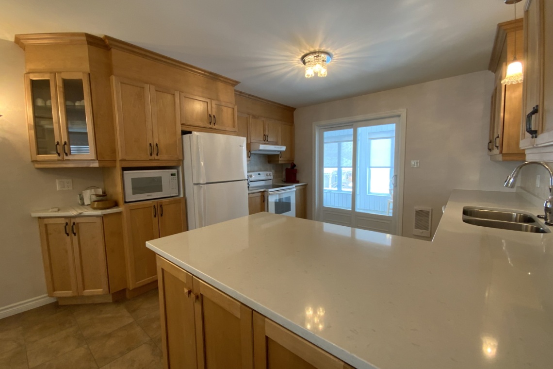 Edmundston, (N.-B.) E3V 0E3, ,Résidentiel,À vendre,1238