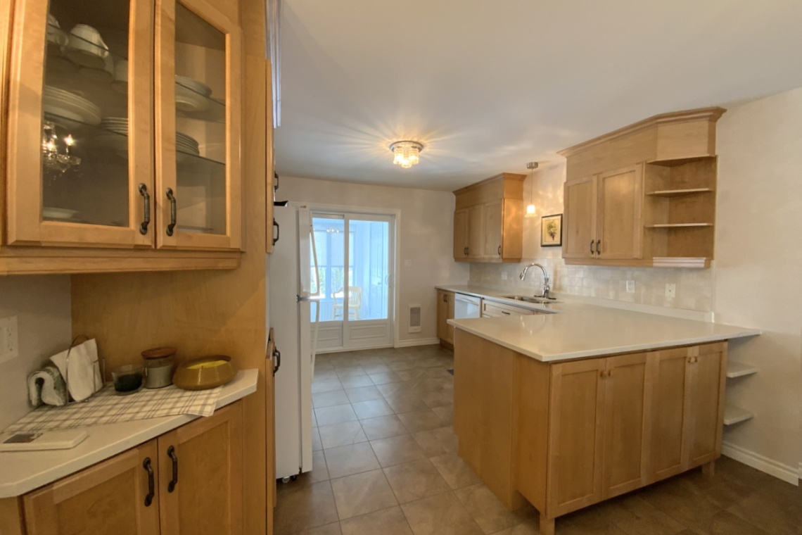 Edmundston, (N.-B.) E3V 0E3, ,Résidentiel,À vendre,1238