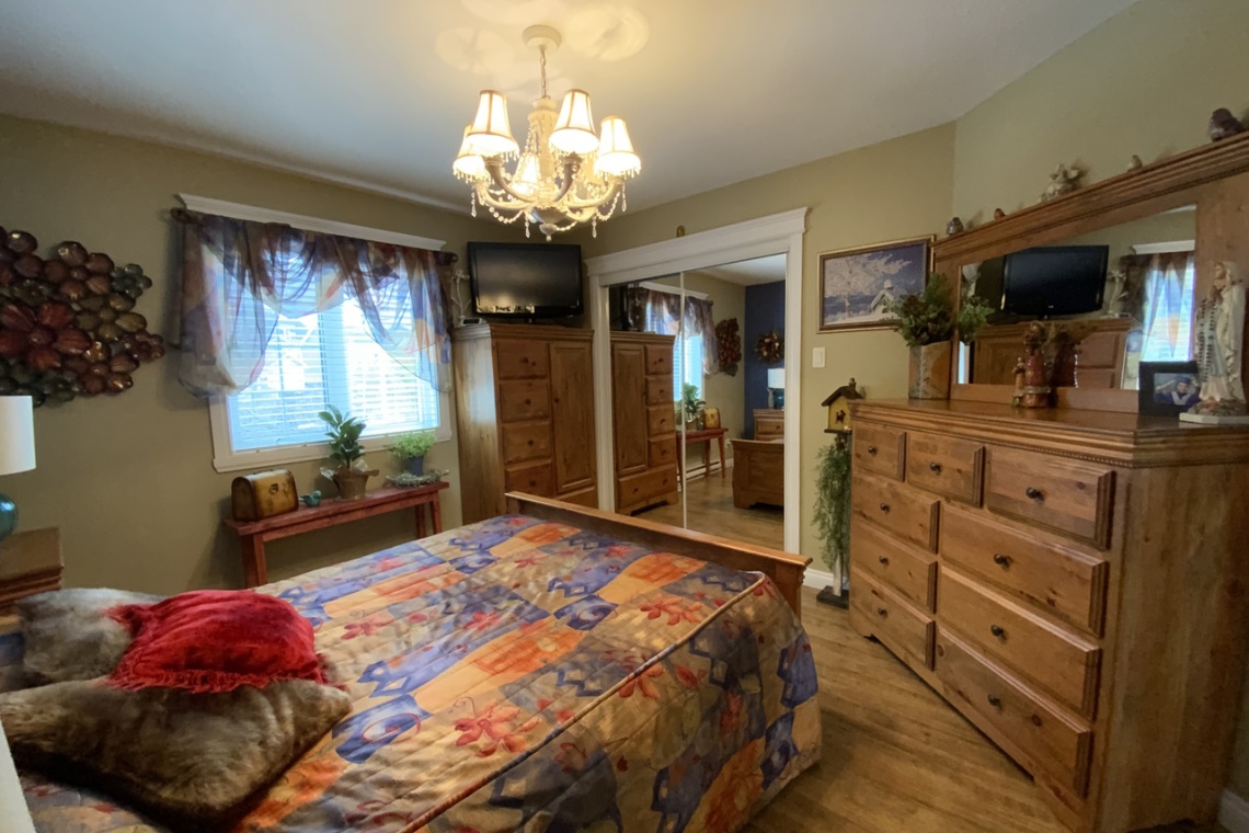 Edmundston, (N.-B.) E3V 3W7, ,Résidentiel,À vendre,1251