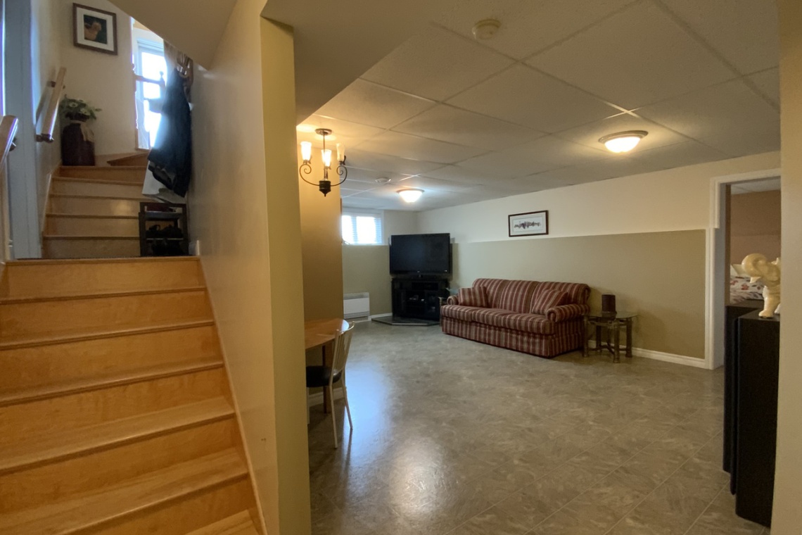 Edmundston, (N.-B.) E3V 3W7, ,Résidentiel,À vendre,1251