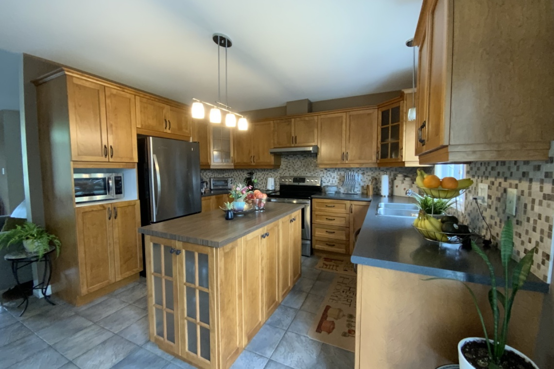 Edmundston, (N.-B.) E3V 5A8, ,Résidentiel,À vendre,1270