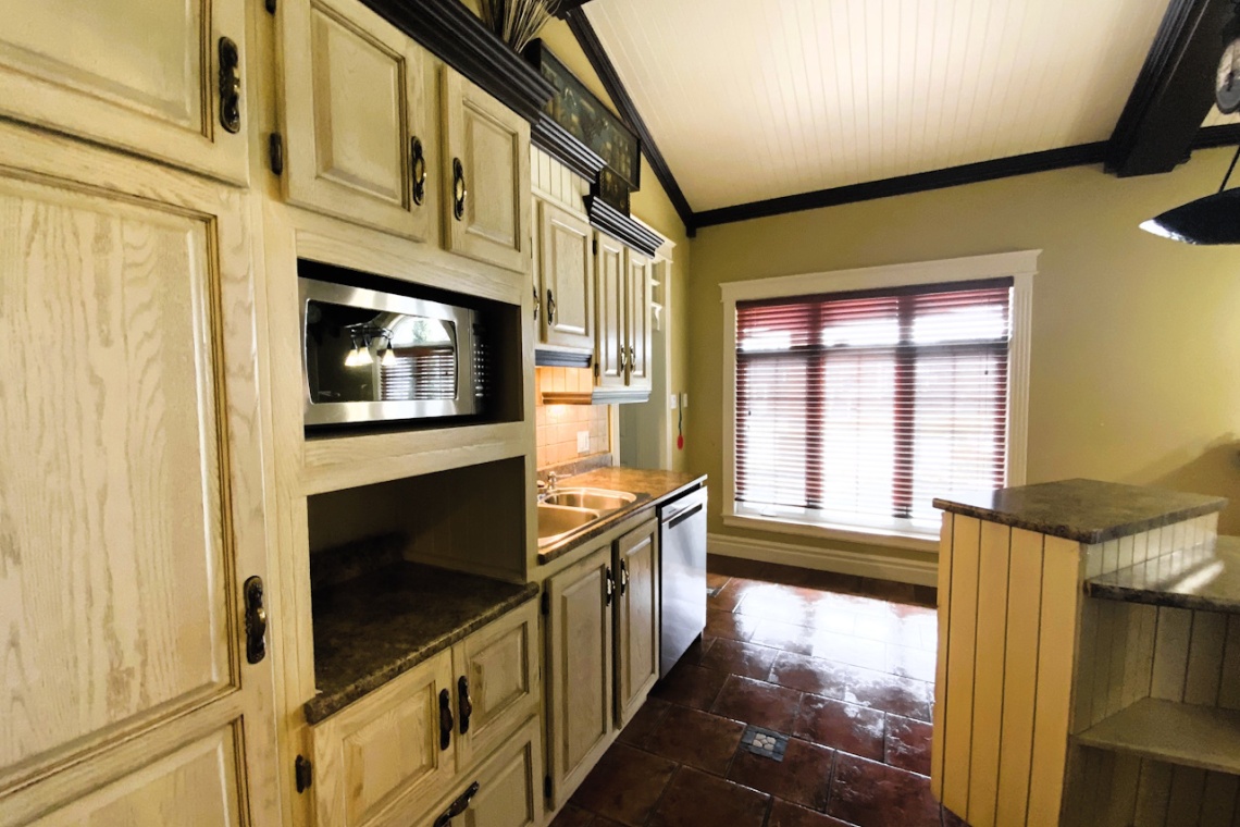 Ste-Anne-de-Madawaska, (N.-B.) E7E 1B1, ,Résidentiel,À vendre,1300
