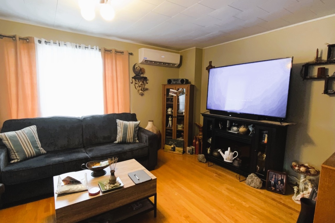 Edmundston, (N.-B.) E3V 2Z1, ,Résidentiel,À vendre,1309