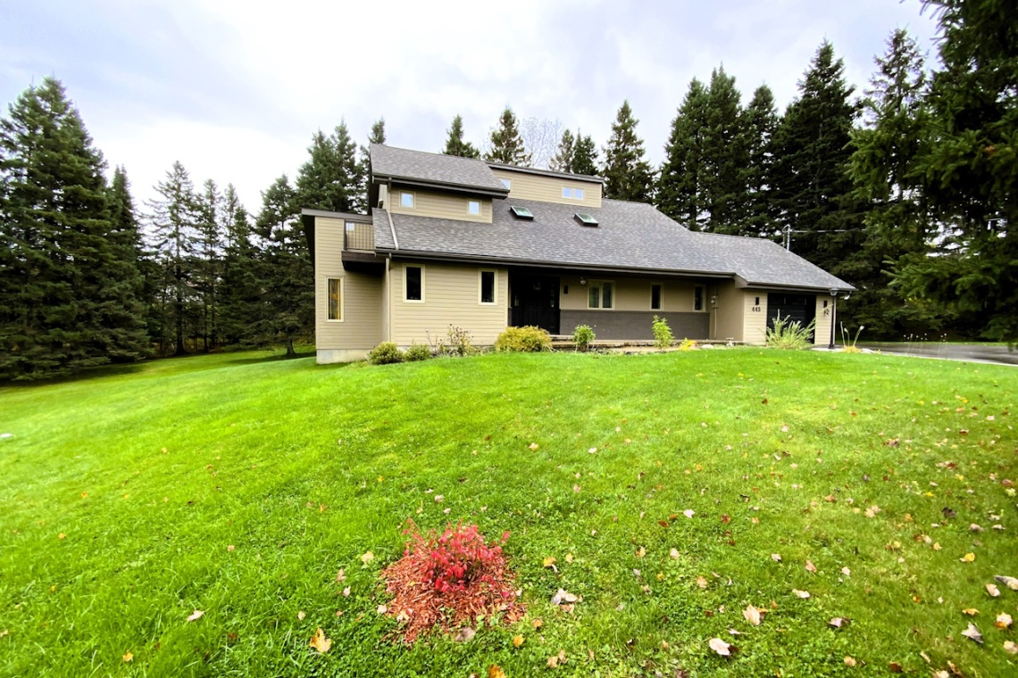 Edmundston, (N.-B.) E3V 4K1, ,Résidentiel,À vendre,1315